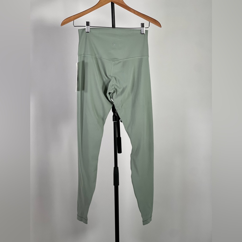 NWT NEW Lululemon Align Pant 28" Palm Court size 8 - Picture 7 of 7